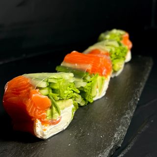 Спрінг з лососем (150г)