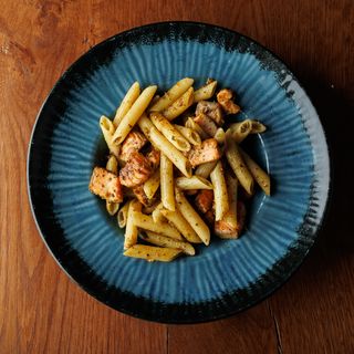 Losos i pesto genovese