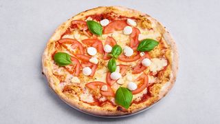 Pizza Caprese