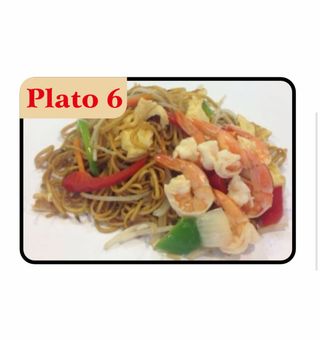26. Plato 4 Tallarines Con Gambas Y Verduras