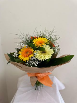 Bouquet com 3 Gerberas