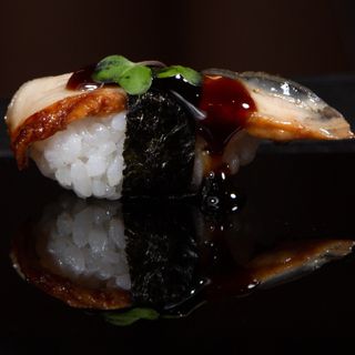 Nigiri de Anguila