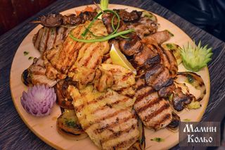 12.Диетична софра (1600г)