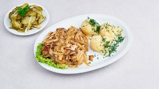 Wątróbka drobiowa z cebulą