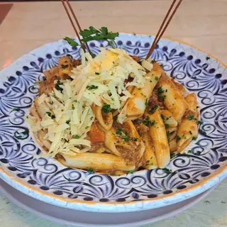 Penne bolognaise