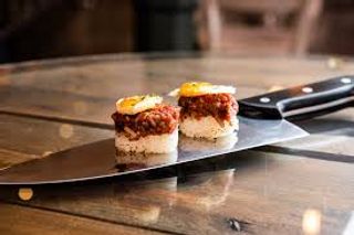 Nigiri de steak tartar (4 uds.)
