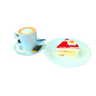 Cafe con leche + tarta de queso