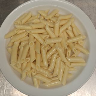 Macarrones Blancos (Elegir Salsa)