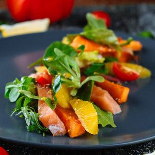 Тыквенный салат с сёмгой