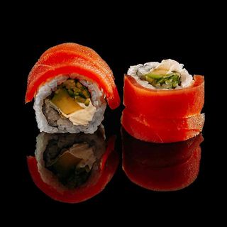 Roll special cu somon