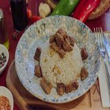 Pirinač sa pečenim mesom