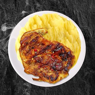 Ceafa porc grill cu garnitura la alegere