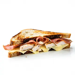 Bocadillo De Pechuga Con Queso Y Paleta Serrana