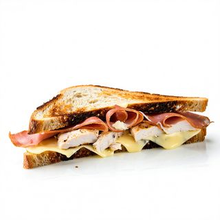 Bocadillo De Pechuga Con Queso Y Paleta Serrana