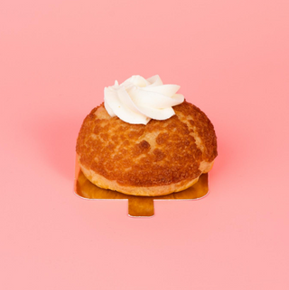 CHOUX A LA CREME VANILIE