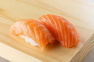 Sushi sa lososom
