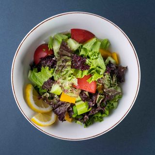 ბოსტნეულის სალათი