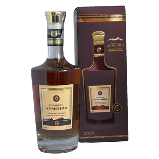 Կոնյակ ՇԳԳ  Գորդոստ Արմենիի  5*  0.5լ բաժակով հուշ., , հատ