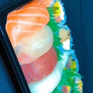 Sushi Box (Para 3 Personas)