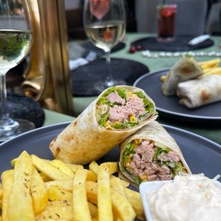 Тортила с риба тон и царевица