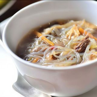 3. Sopa De Pollo Con Champiñones