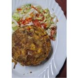 Mofongo Con Plátano Macho Y Ensalada