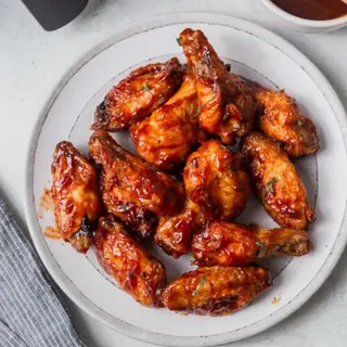 9 wings,large chips and 500ml soda