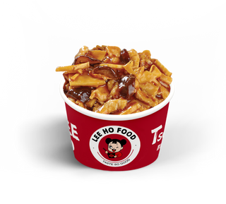 Pui cu bambus si stakii 