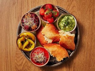 Mezze z Adżarii (355 g)