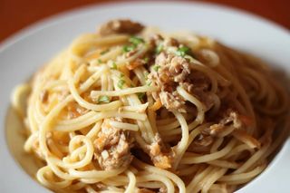 Špageti sa tunjevinom 400g