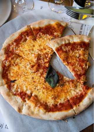 Pizza Margherita