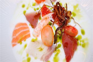 S10. Burrata di pesce misto