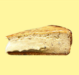 Tarta de queso de pistacho ibérico · Porción