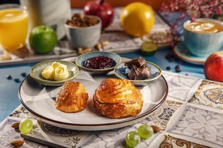 დენიში და შოკოლადის ხვეულა