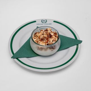 Parfait di mandorle con cioccolato fondente