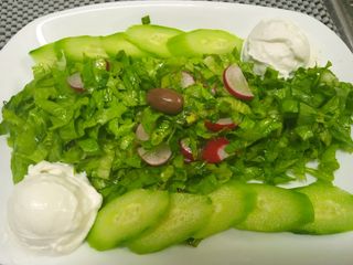 Салата Зимна приказка (350г)