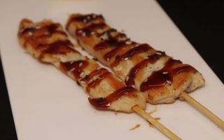 295. Yaki tori spiedini di pollo - 4 pezzi 