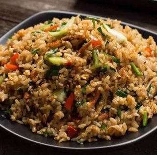 24. Arroz Con Vegetales