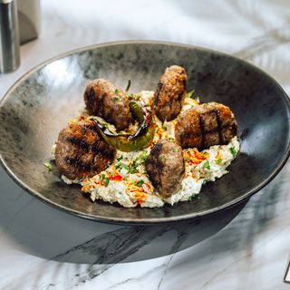 Yoğurtlu Kofte 