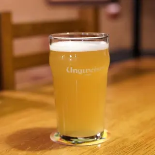 Пиво Ungweiser Brewery, Пшеничне, Wheat Beer - Hefeweizen (ужгород), 1л