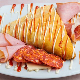 Slana palačinka sa pršutom