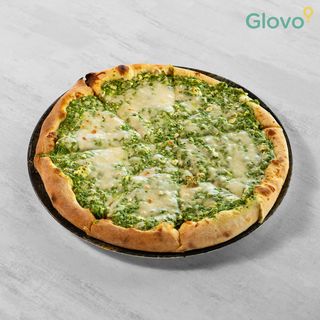 Pizza cu Spanac și Brânză