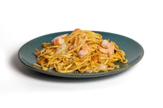 Spaghetti saltati con gamberi