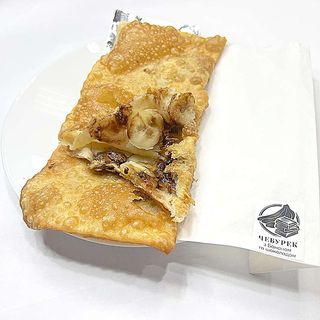 Чебурек з бананом і шоколадом (285г)
