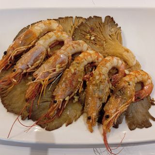 Setas A La Plancha Con Gambón