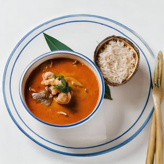 Том ям з креветками 