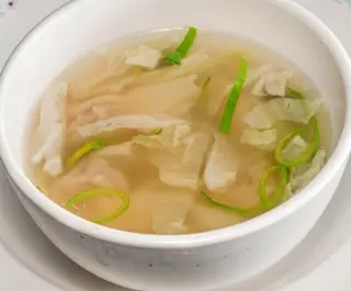 Zupa Tom Yum z krewetkami