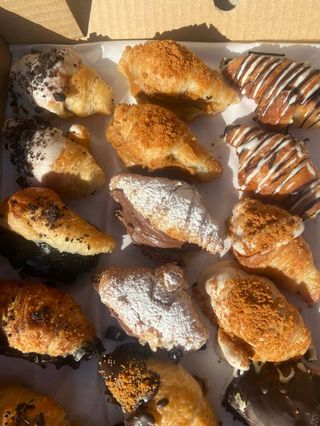 Mini Croissant Rellenos