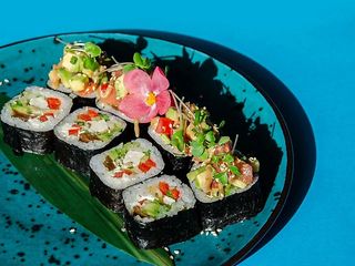 NEW!  Рол Ясай веган (2 Варіанти) З сиром філадельфія