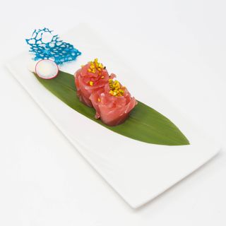 1231-Gunkan tuna